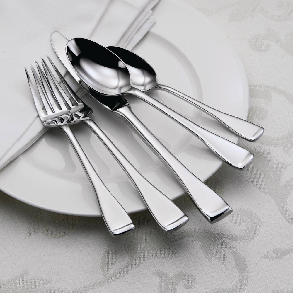 Oneida Voss II 18/0 Stainless Steel Oval Bowl Soup/Dessert Spoons (Set of 12)
