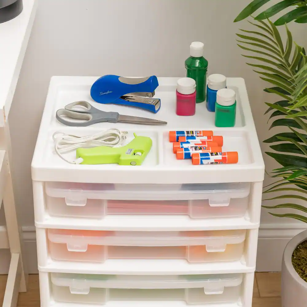 IRIS 3.9-Gal. Scrapbook Cart in White ( 5-Case)