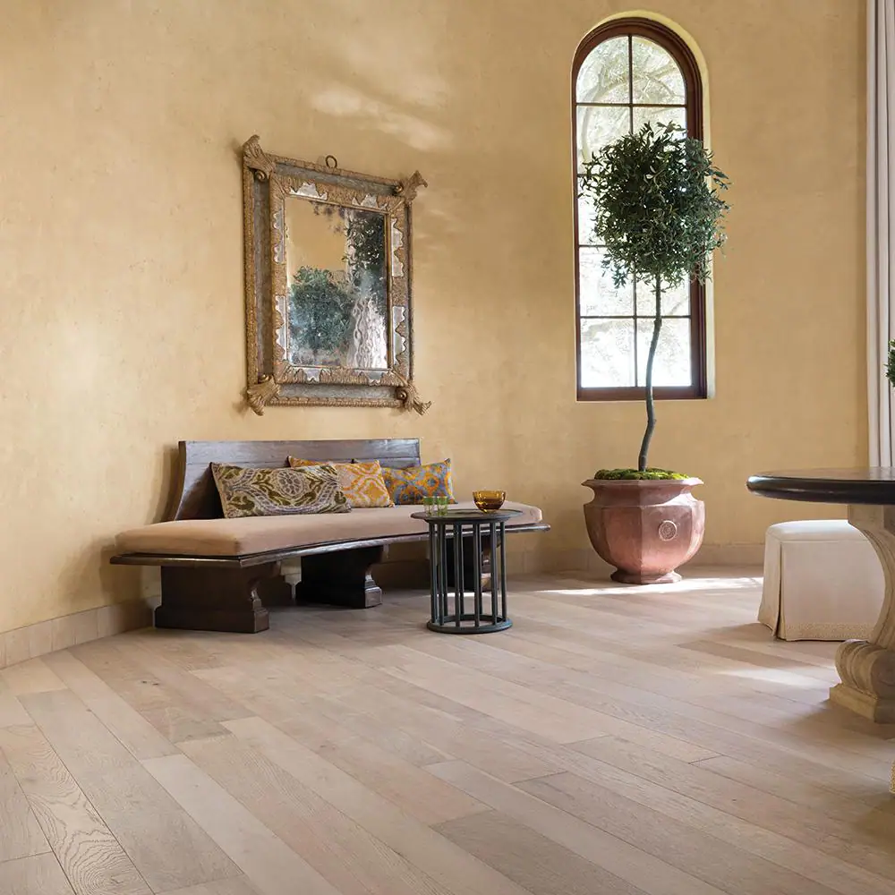 Malibu Wide Plank Santa Monica French Oak 3/8 in. T x 4 & 6 in. W Water Resistant Distressed Engineered Hardwood Flooring (19.8 sqft/case)